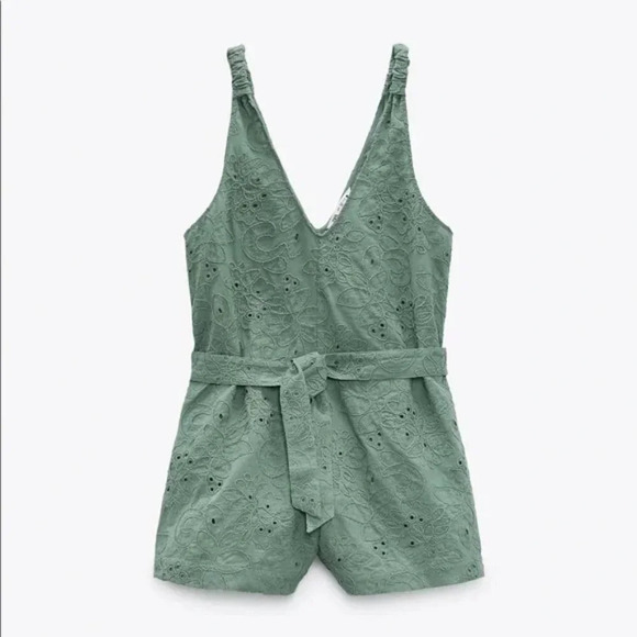 Zara Green Lace Jumpsuit - Picture 1 of 9